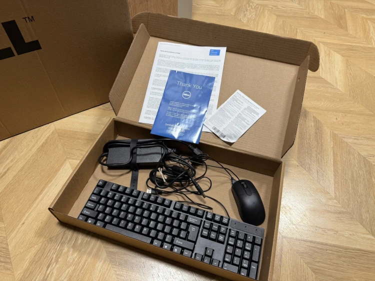 Odnowiony-Dell-Optiplex-3280-ALL-IN-ONE-Intel-8GB-256-GB-SSD-Windows-11-Pro-Marka-Dell.jpg