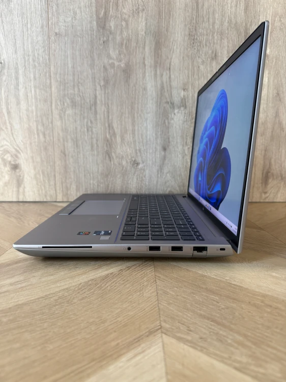 OKAZJA-HP-ZBook-Fury-16-G9-i9-12950HX-RTX-A2000-32GB-1TB-4K-DREAMCOLOR-Rozdzielczosc-px-3840-x-2400.jpg