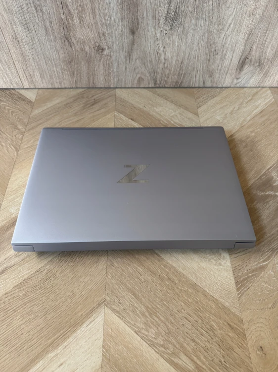 OKAZJA-HP-ZBook-Fury-16-G9-i9-12950HX-RTX-A2000-32GB-1TB-4K-DREAMCOLOR-Rodzaj-karty-graficznej-Grafika-dedykowana.jpg